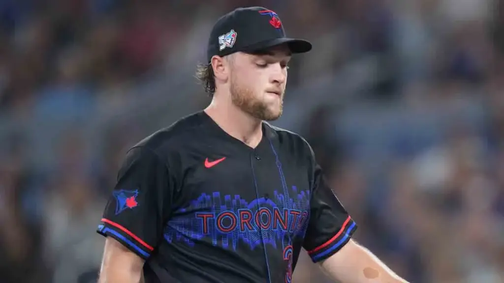 Blue Jays' Trey Yesavage has knee surgery, could return this season