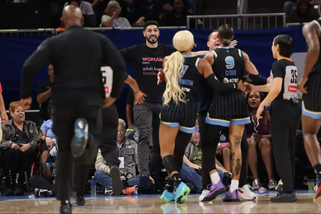 Kanter Freedom ejected after confrontation with Sky's Cloud