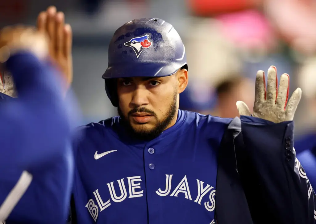 Santander (torn labrum) to begin Triple-A rehab assignment